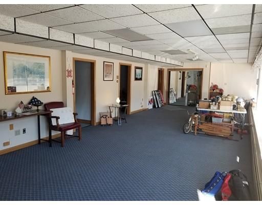 824 Taunton Ave, Seekonk, MA 02771